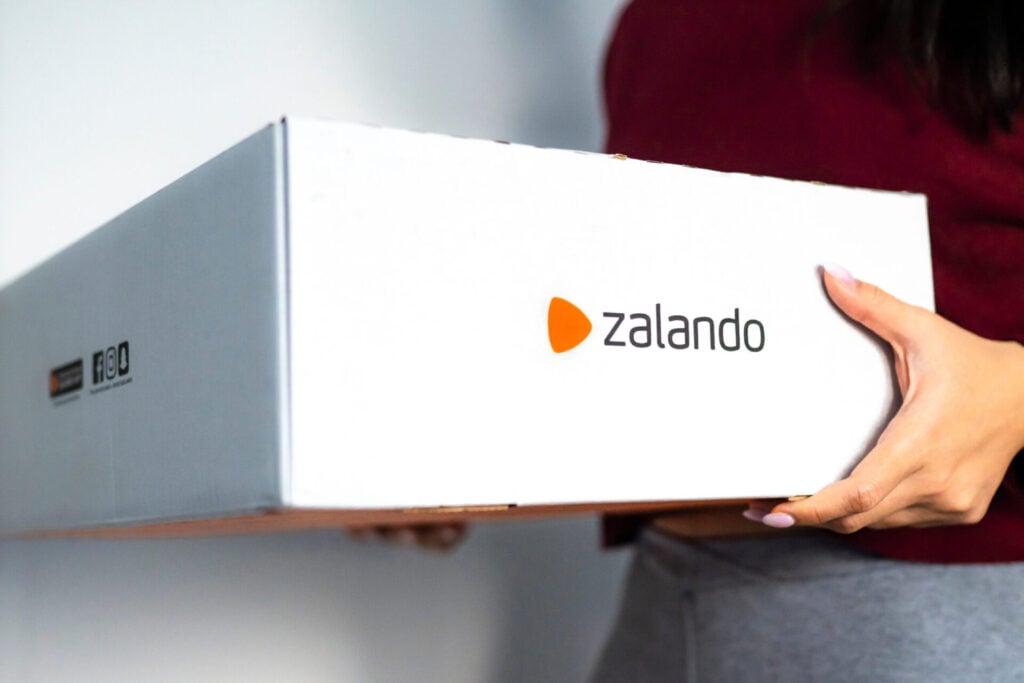 Zalando replace product reviews with surveys