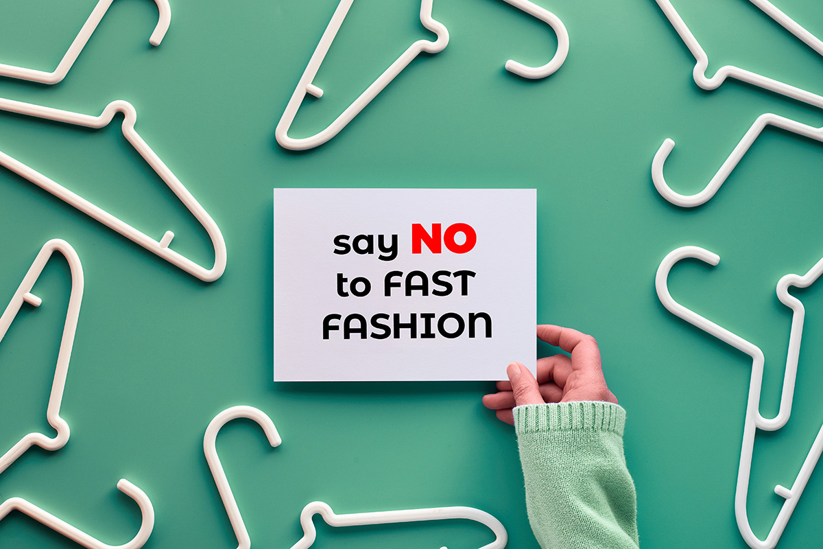 Vestiaire Collective ban 30 Fast Fashion brands - ChannelX