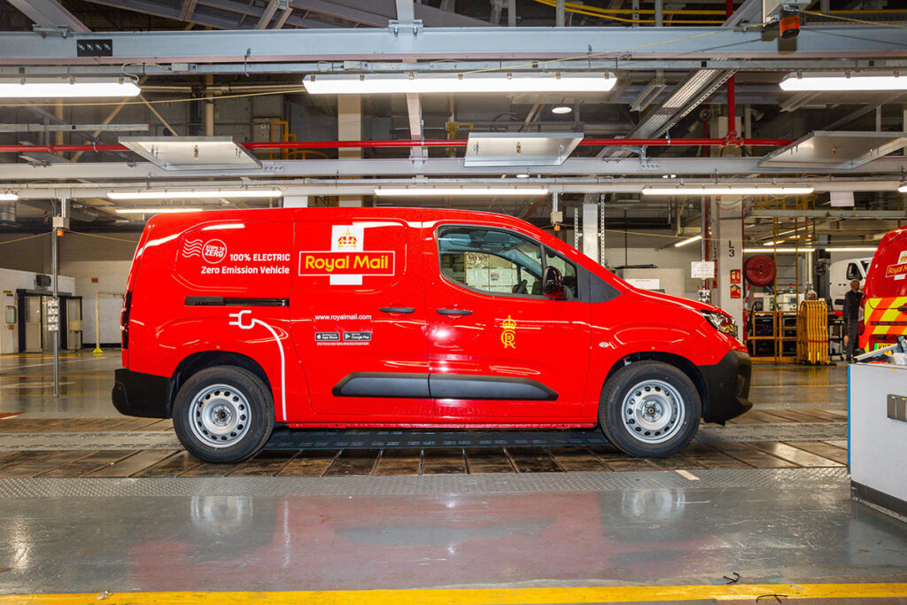 Royal Mail bolster electric van fleet with PEUGEOT