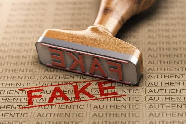 Amazon-intel-sees-240000-fakes-seized-shutterstock_1249973026