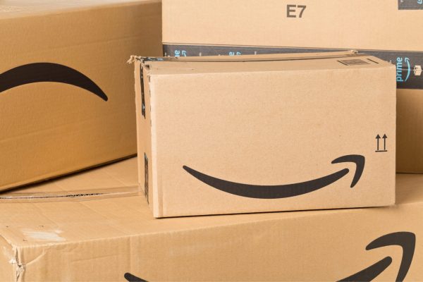 Amazon-parcel-01-scaled