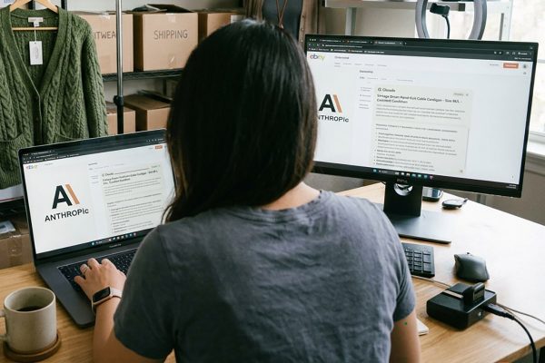 Anthropic dominates UK small business AI spending