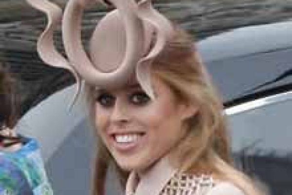 Princess-Beatrice-Royal-Wedding-Hat