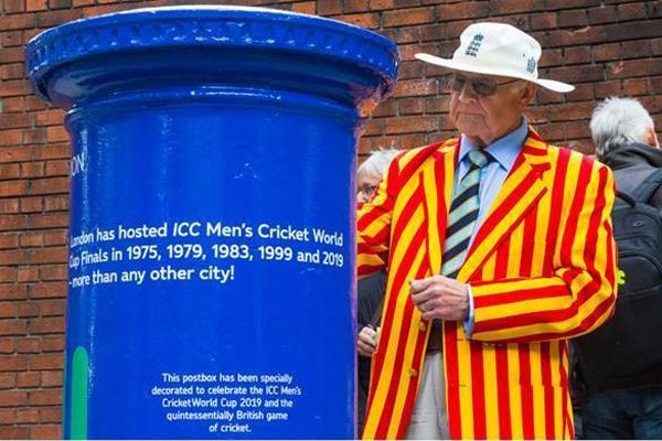 Royal-Mail-Cricket-World-Cup-special-edition-postboxes