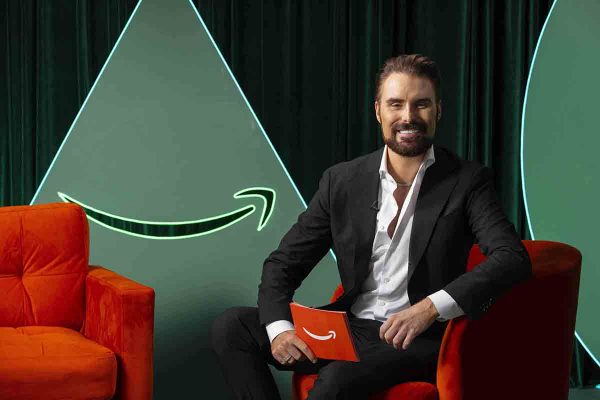 Rylan hosts Amazon Black Friday online chat show