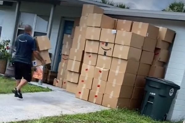 TikTok-crazy-over-Amazon-delivery