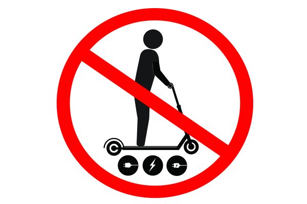 e-scooters-require-legal-disclaimer-to-be-sold-on-eBay-shutterstock_1553697860